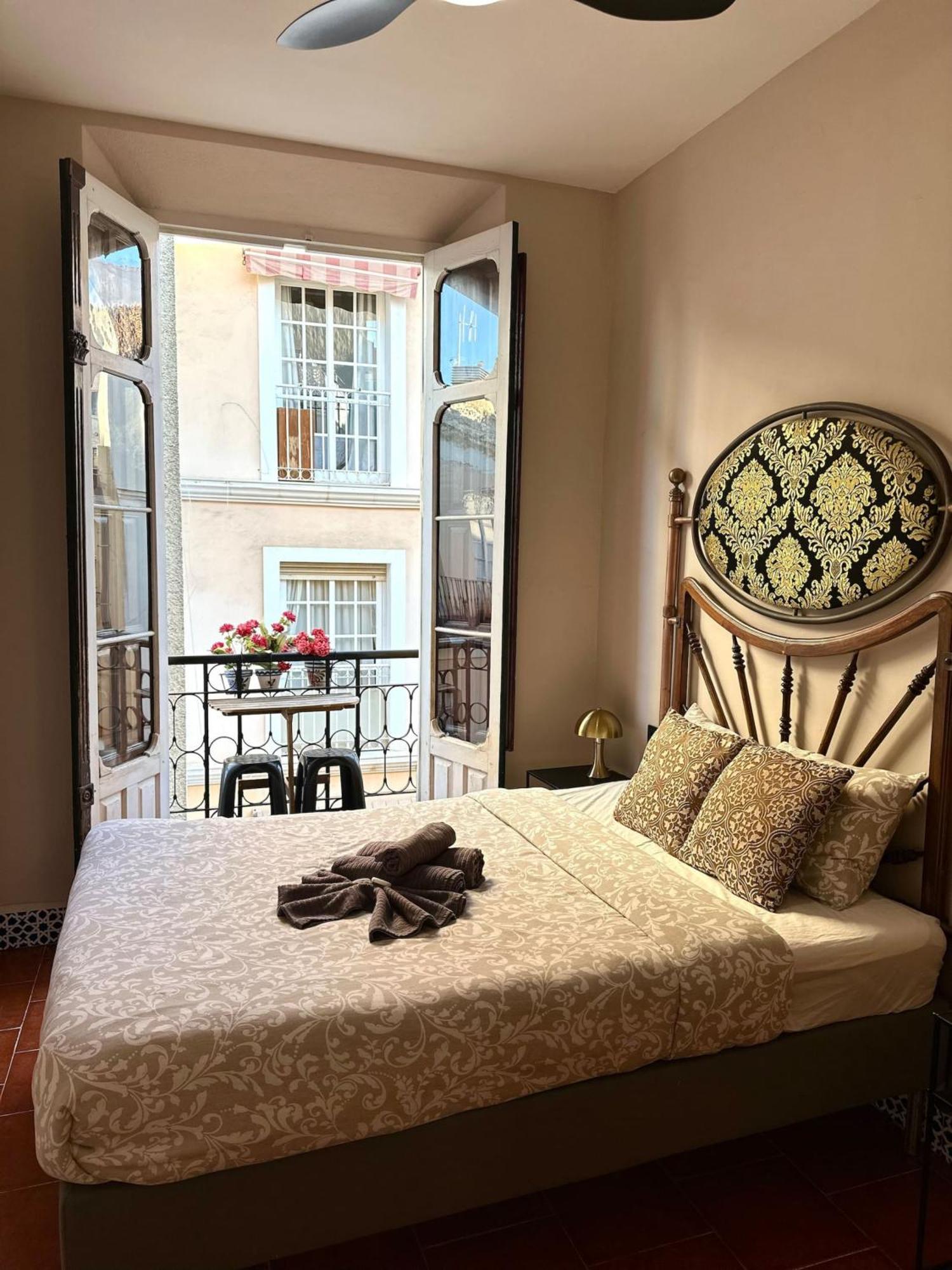 Beautiful Flat Near Plaza Merced Málaga